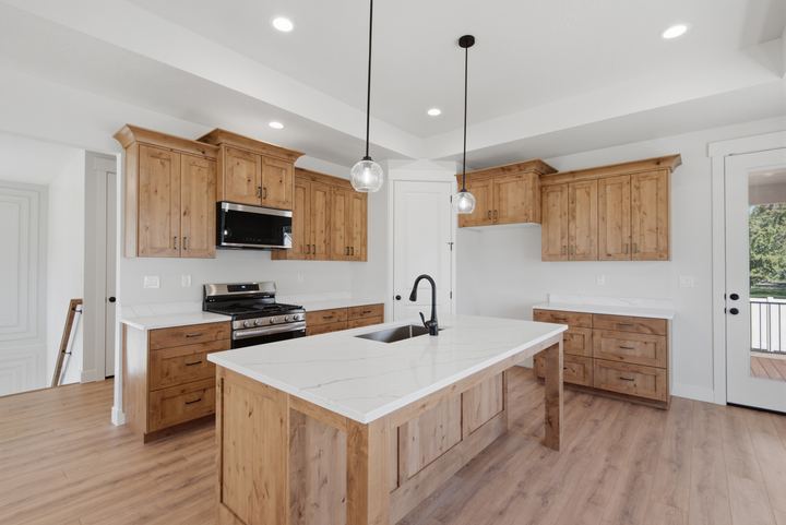Isom Estates knotty alder kitchen